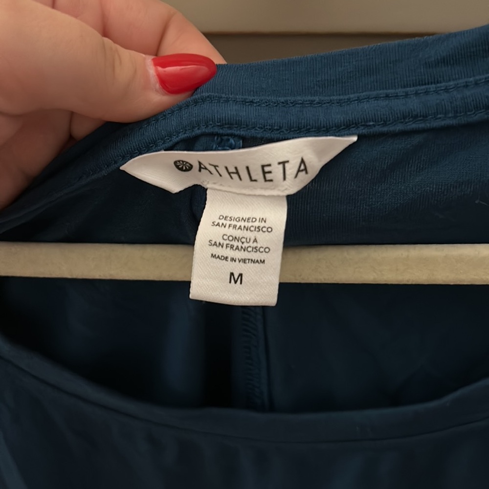 Never Worn Extremely Soft Material - image 2